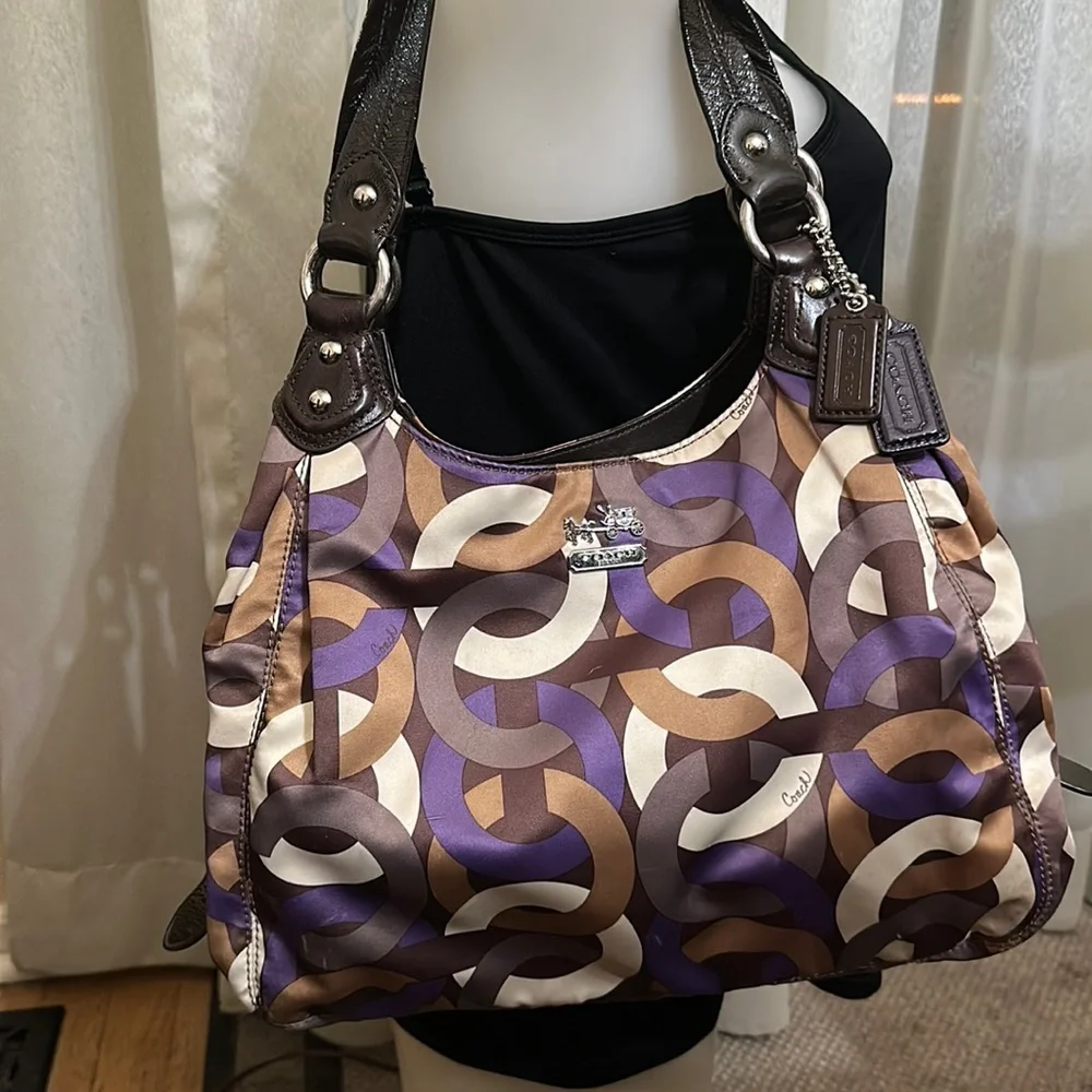バッグ Vintage COACH Madison Maggie Bag purple Coach | Bags | Coach Madison Optic Maggie Shoulder Bag Purple